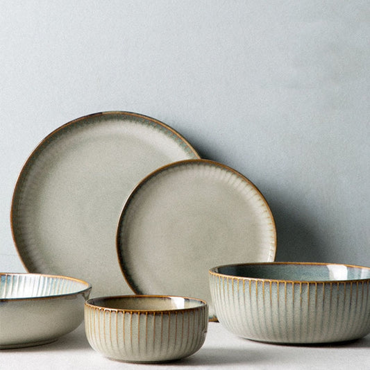 Antowall - Japanese Ceramic Plates & Rice Bowl